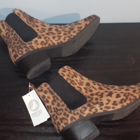 NWT A new day Brown Leopard Print Bootie Sz 9 1/2 - Picture 5 of 11
